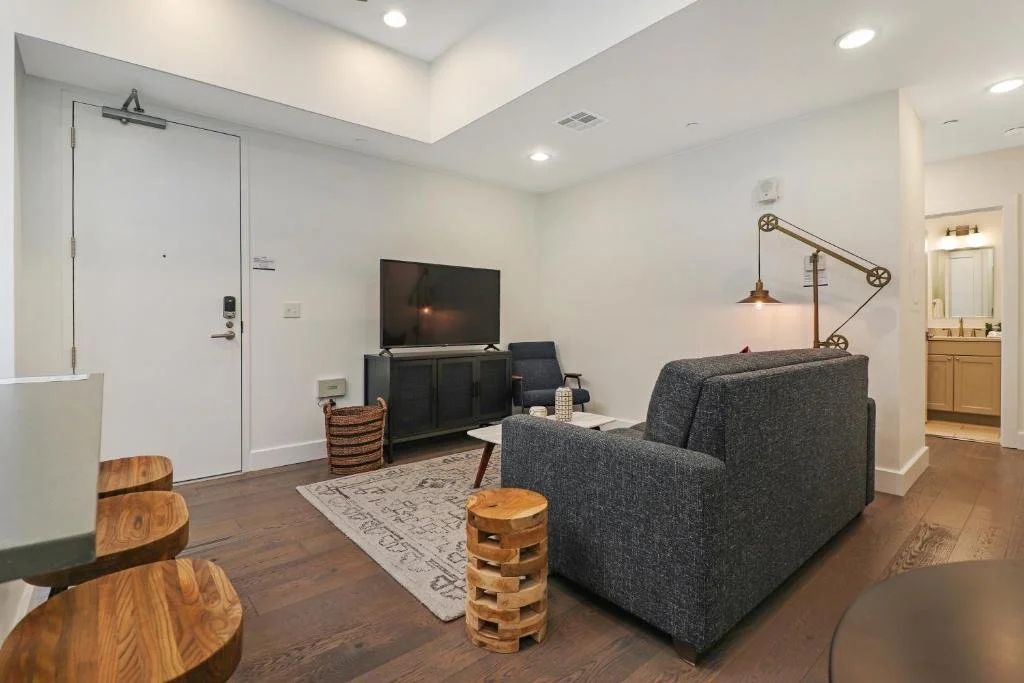 canal-street-suites-1 bed-3.jpg