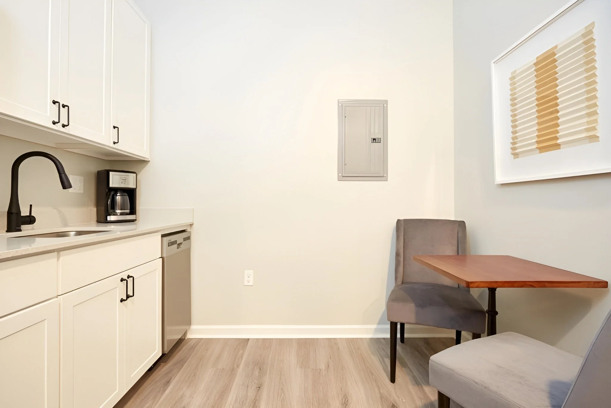 crescent-residences-studio-11.jpg
