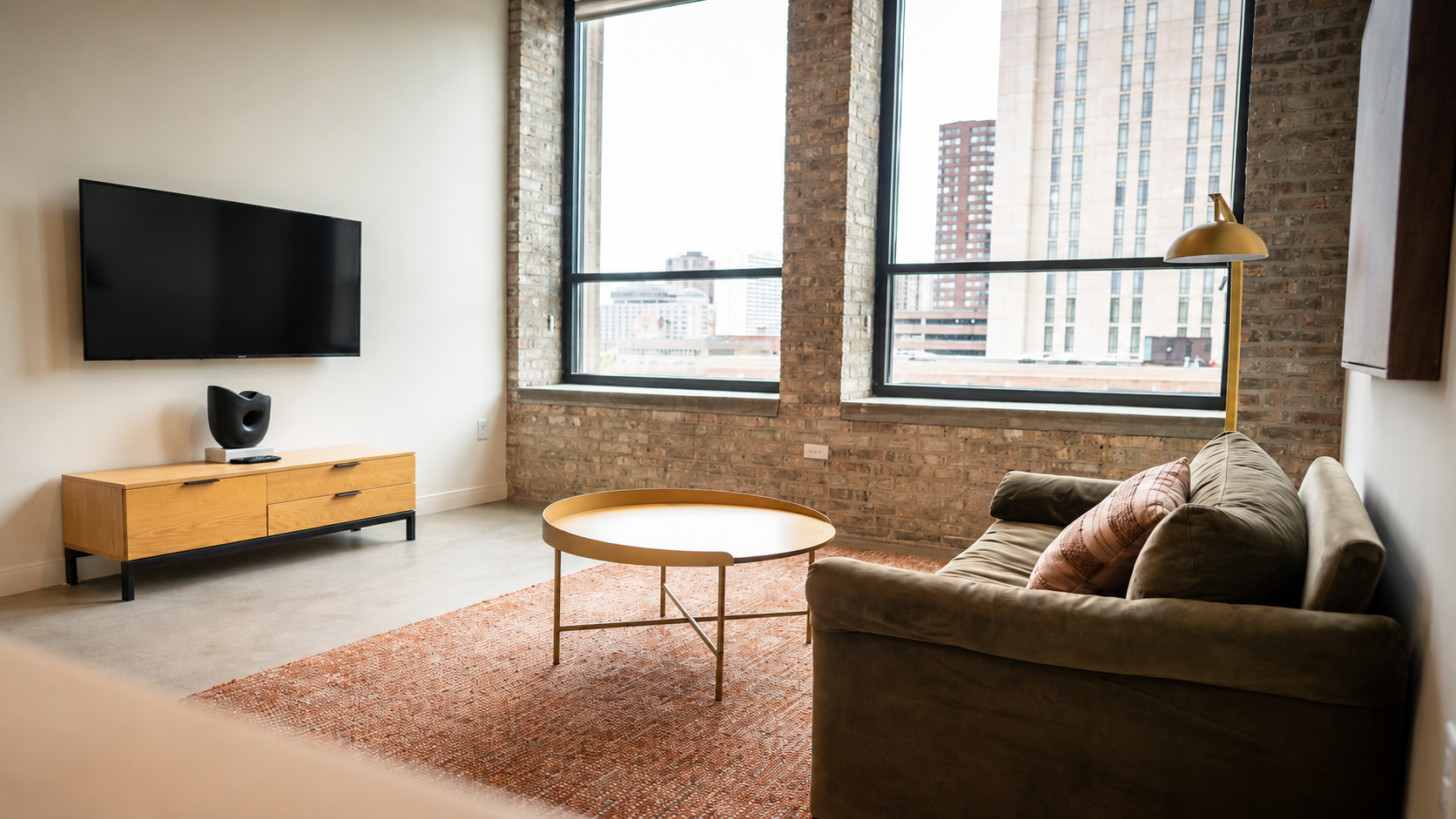the-plaza-views-studio-2.jpg