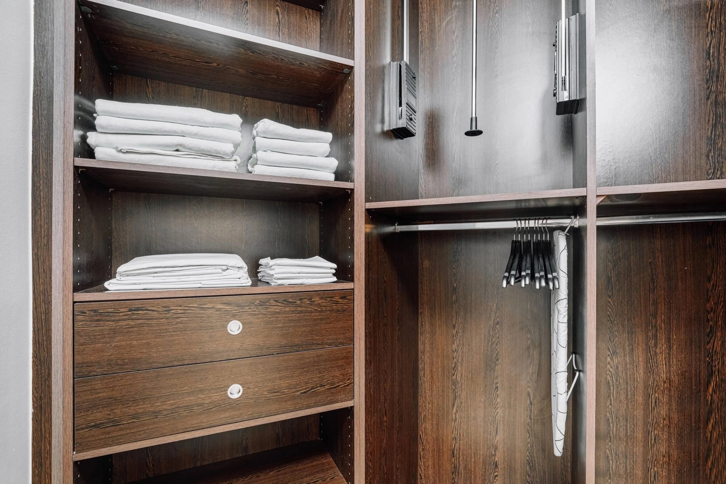 doumer-residences-1 bed - 11.jpeg