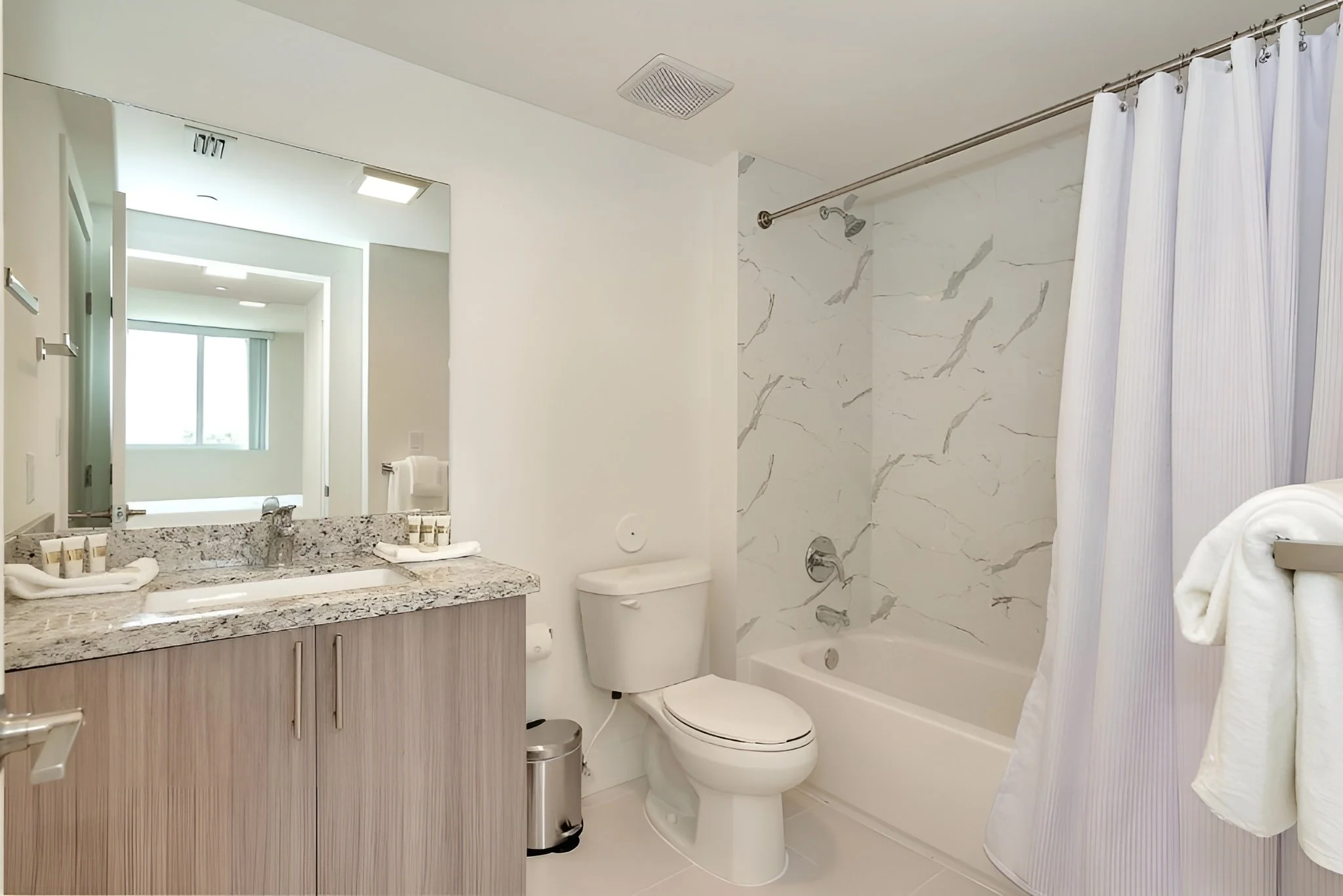 little-havana-suites-2bed-3.jpg