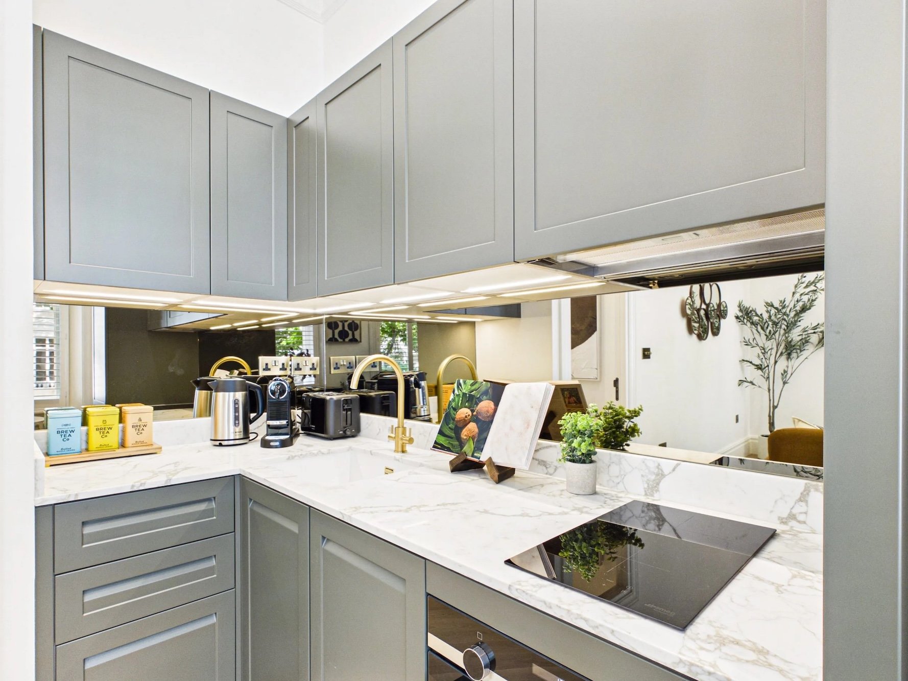 holland-park-gardens-1 bed-7.jpg