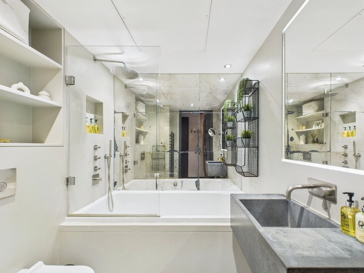 the-southbank-gem-2 bed-9.jpg