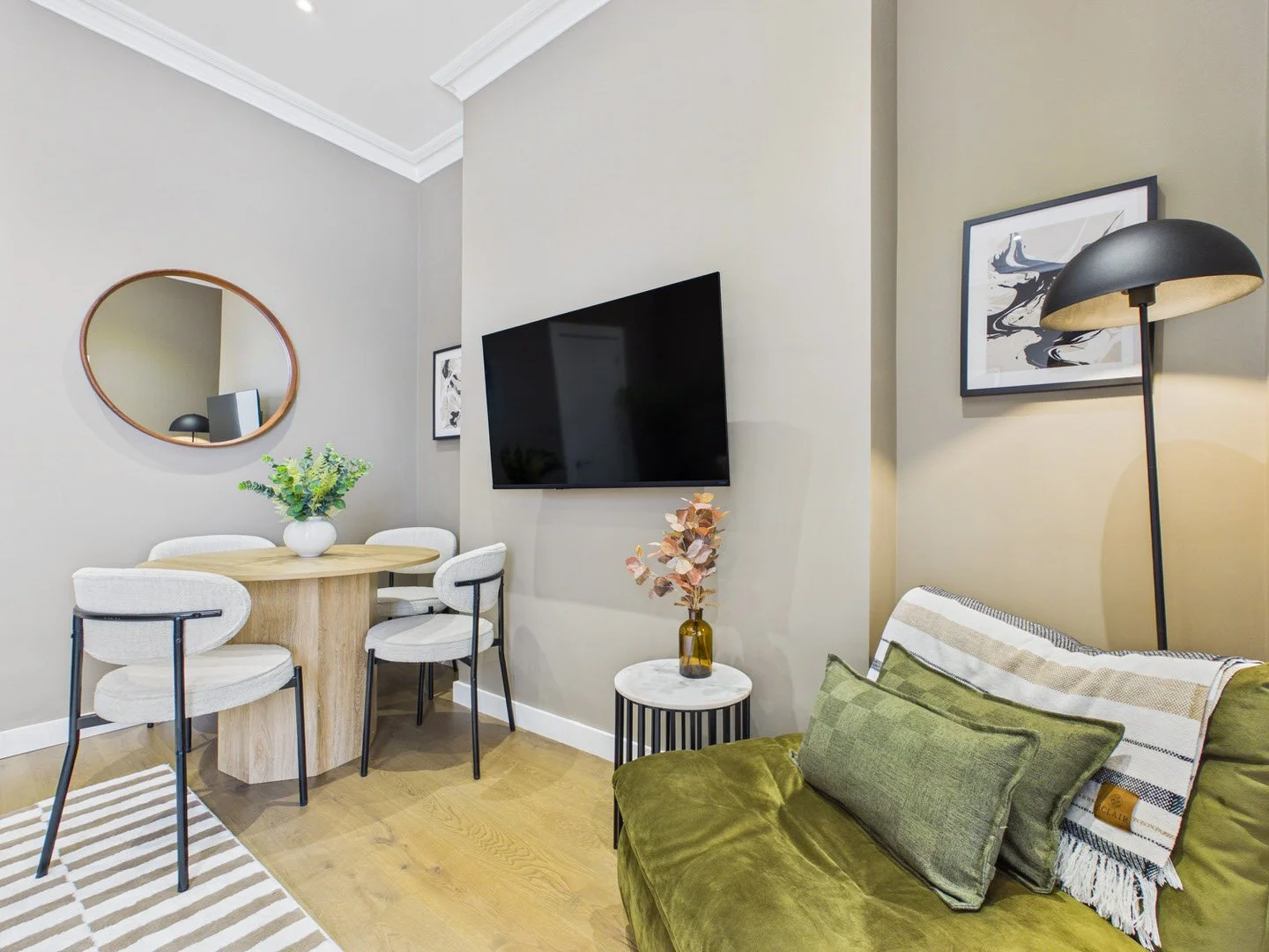queen-sq-residences-2bed-5.jpg