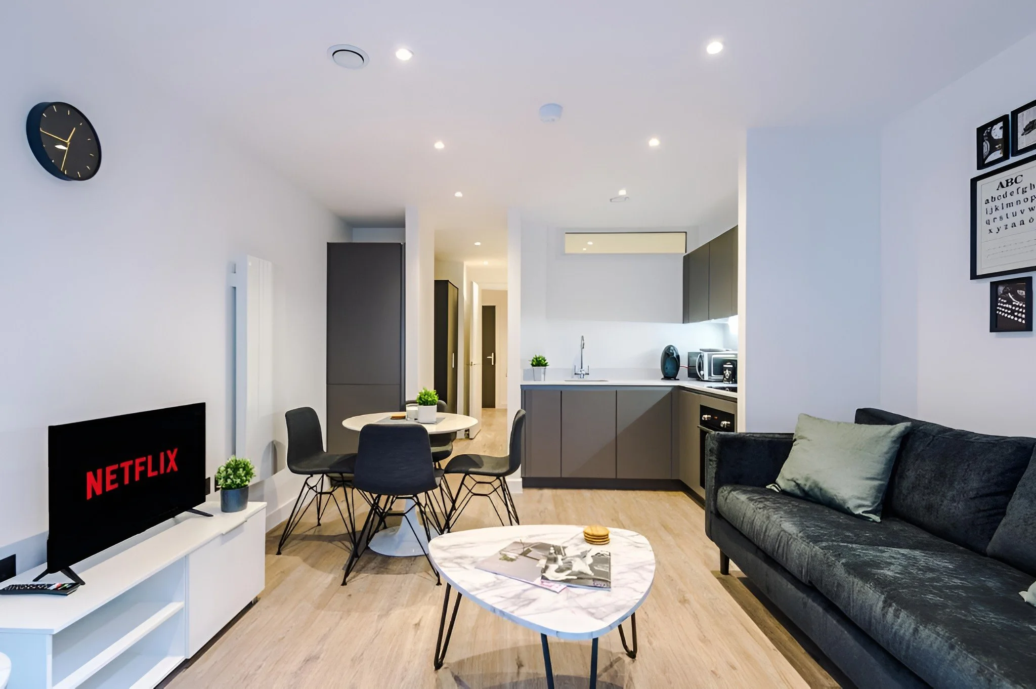 albert-square-1 bed-1.jpg