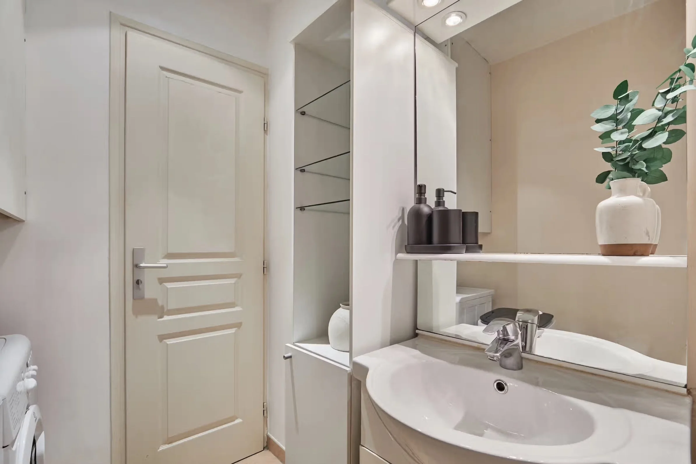 the-alexandre-collection-2 bed13.jpeg