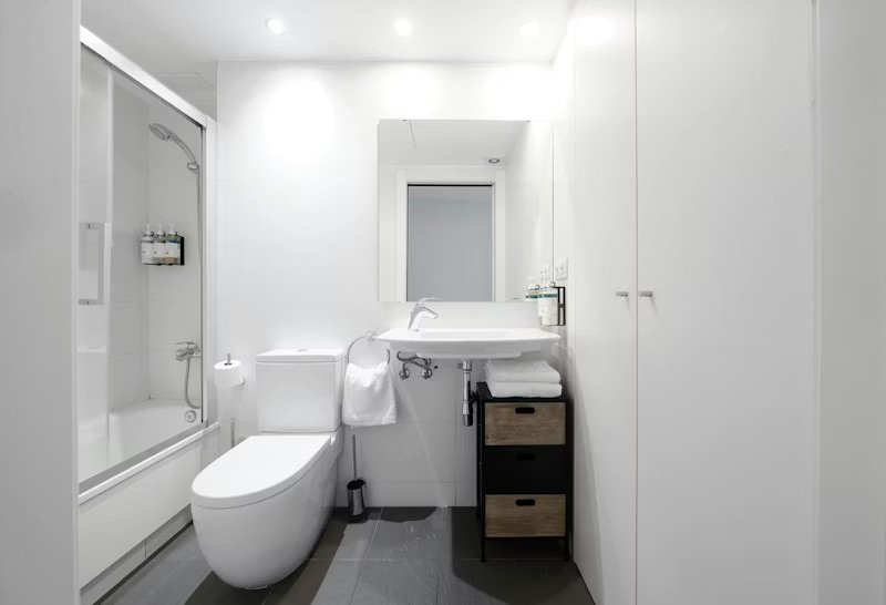 the-gaudi-quarters-2 bed-9.jpeg