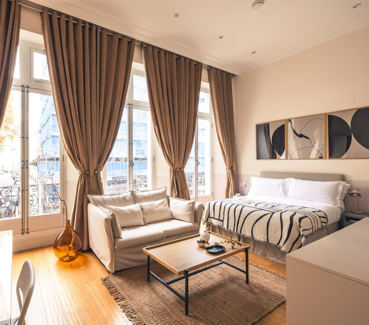 astwood-residences-deluxe-studio-7.jpg