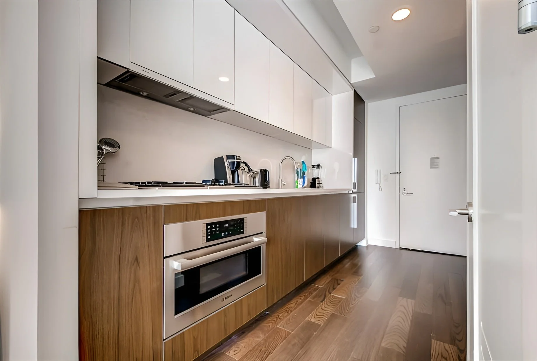 the-midtown-horizon-studio-apt1-6.jpg