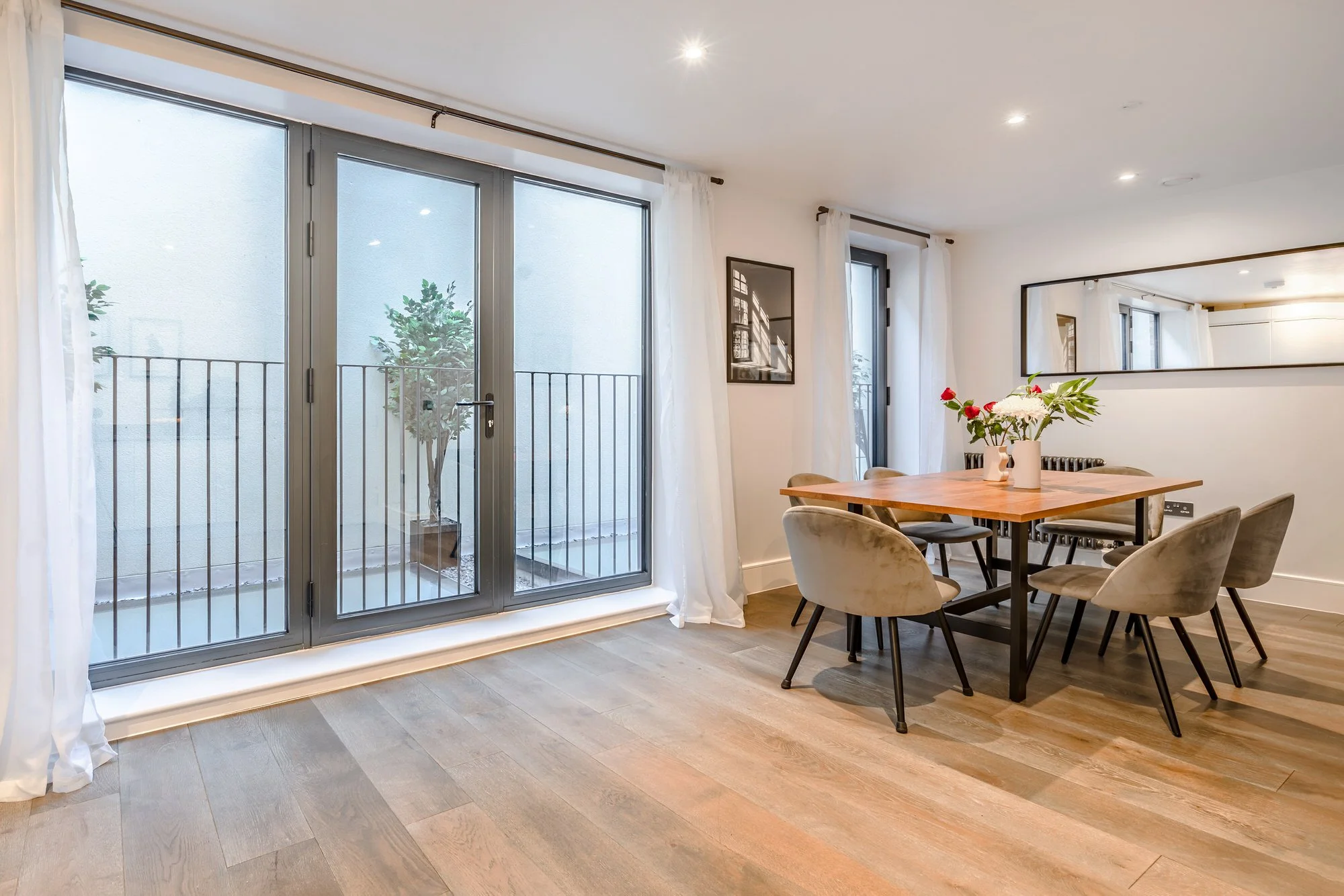 the-kings-mews-collection-3 bed duplex- 12.jpg
