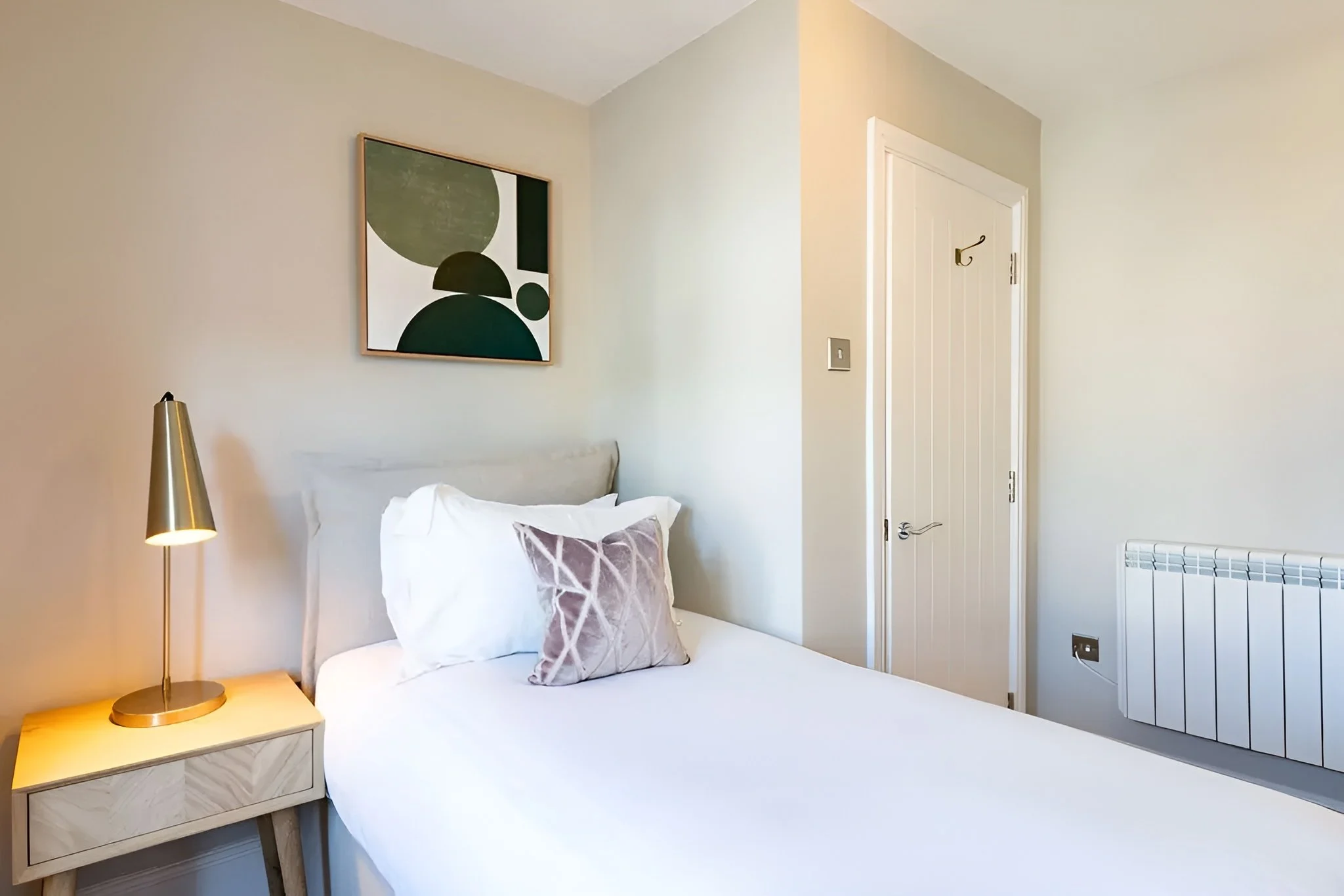 hill-house-suites-3 bed -2.webp