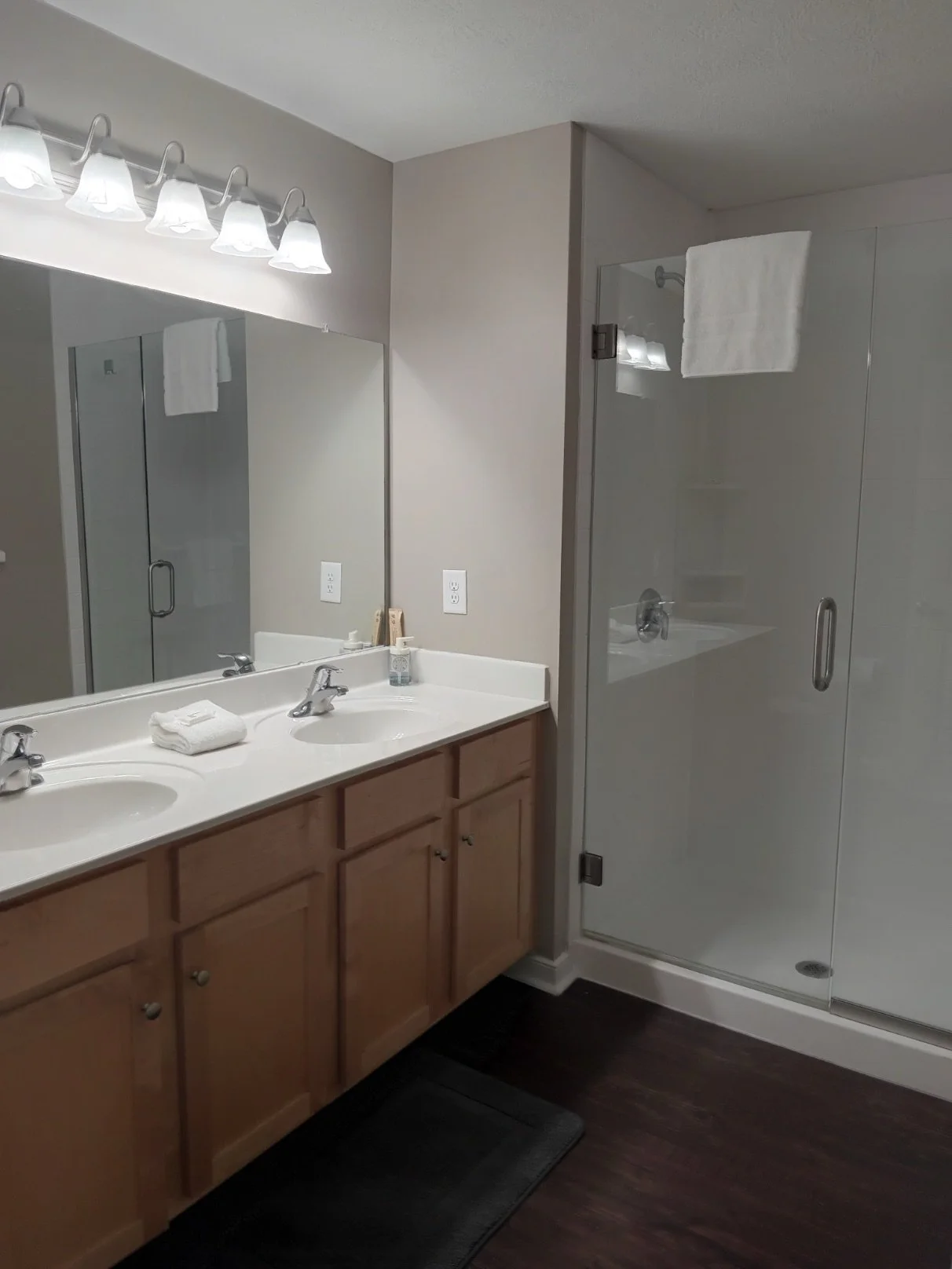 scioto-residences-2 bed-5.jpeg