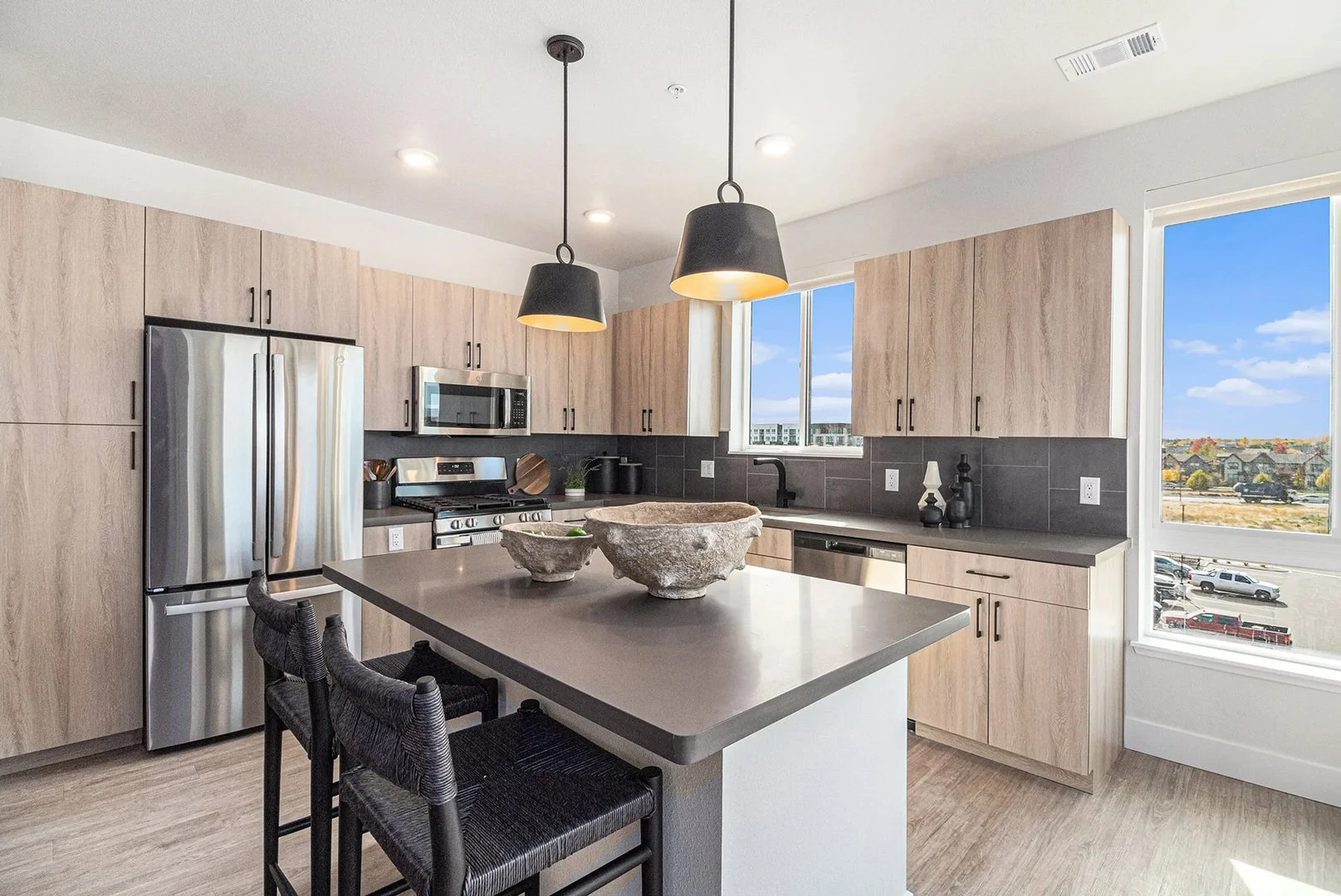 central-blvd-suites-2bed-4.jpeg