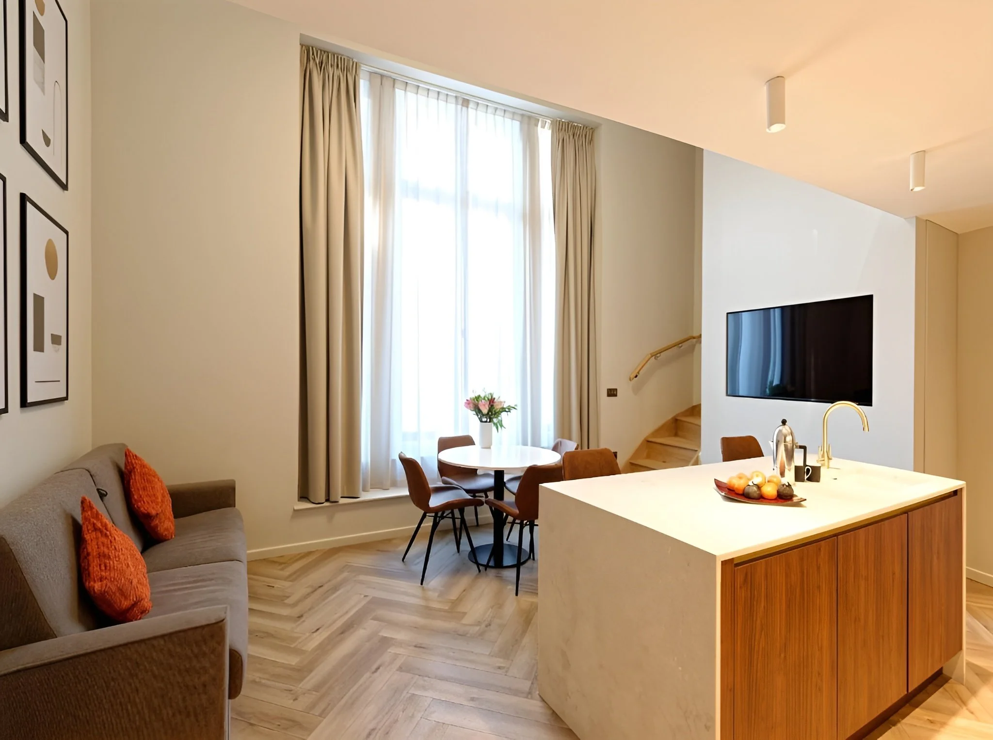 nothing-hill-quarter-1 bed-3.jpg