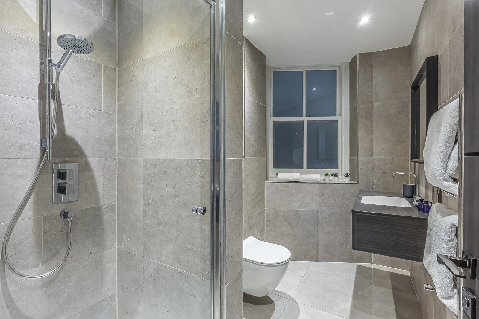 mayfair-clubhouse-2bed -1.jpg