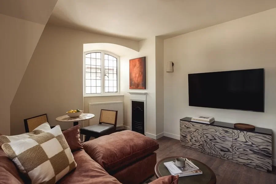 the-fitzrovia-gem-2bed-9.jpeg