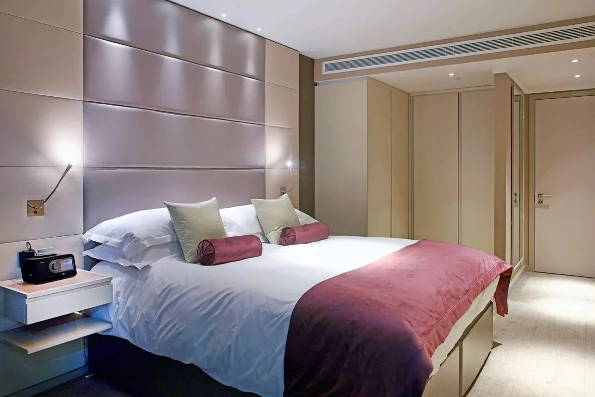 tower-of-london-2bed-1.jpg