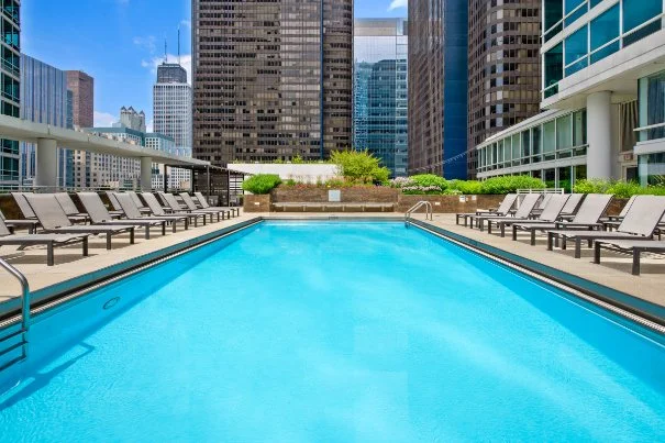 chicago-pier-suites-facilities-4.jpg