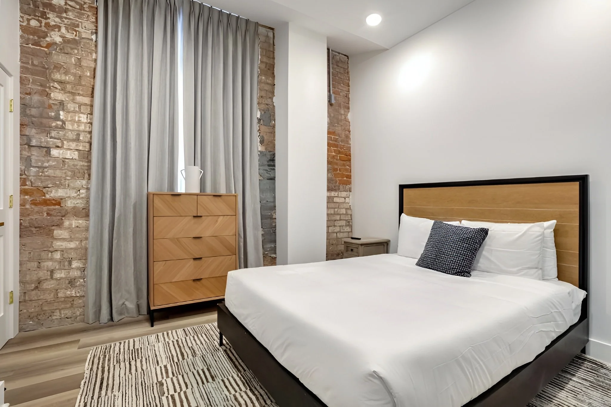 the-lower-garden-residences-1 bed-3.jpg
