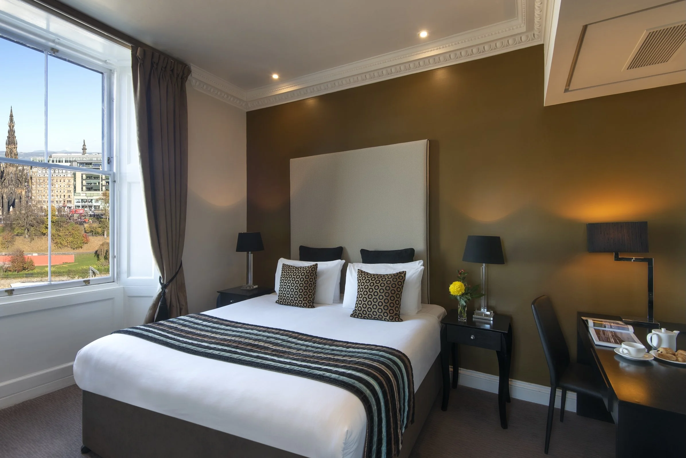 royal-mile-residences-1 bed deluxe-7.jpg
