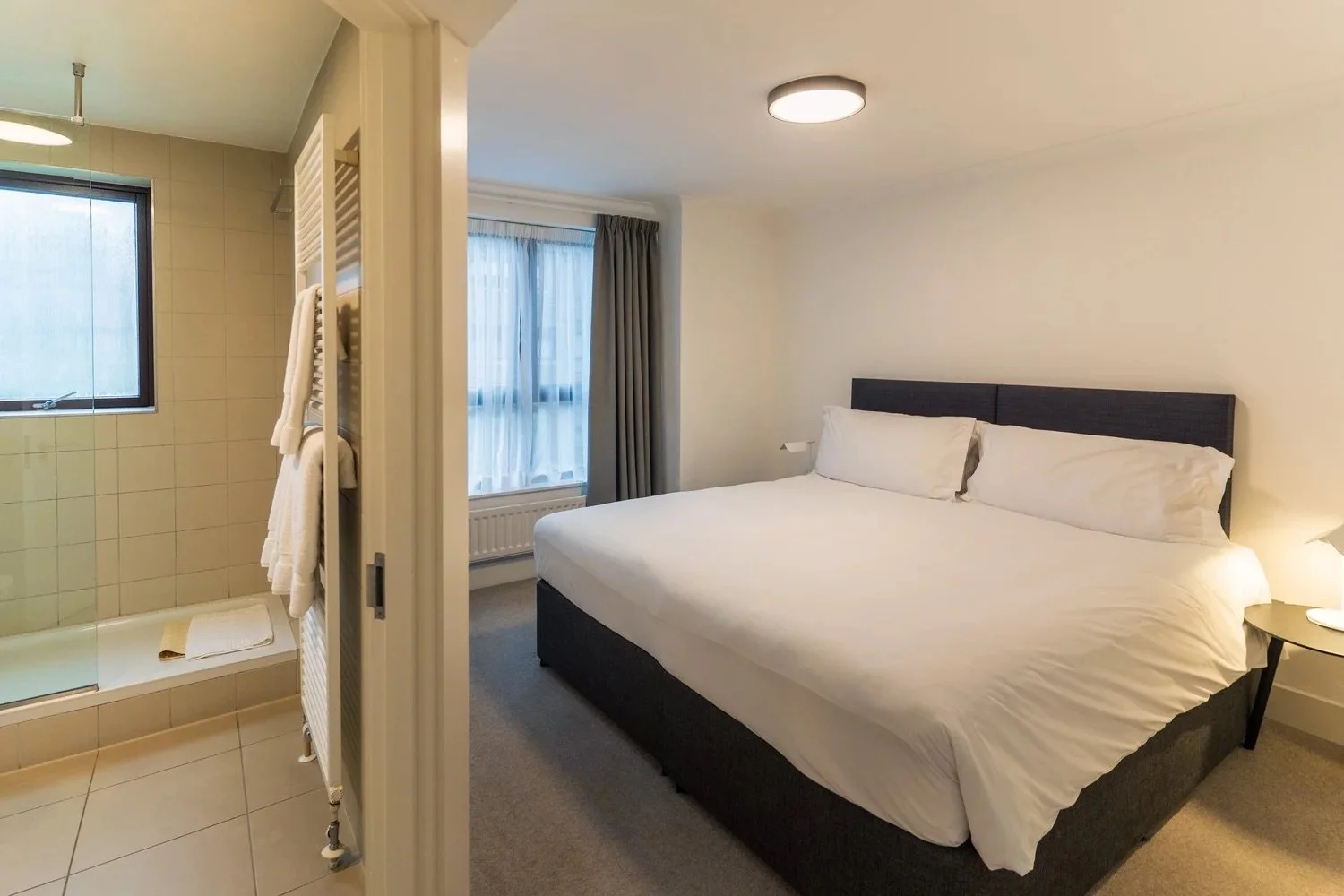 holland-park-apartments-3bed-1.jpeg