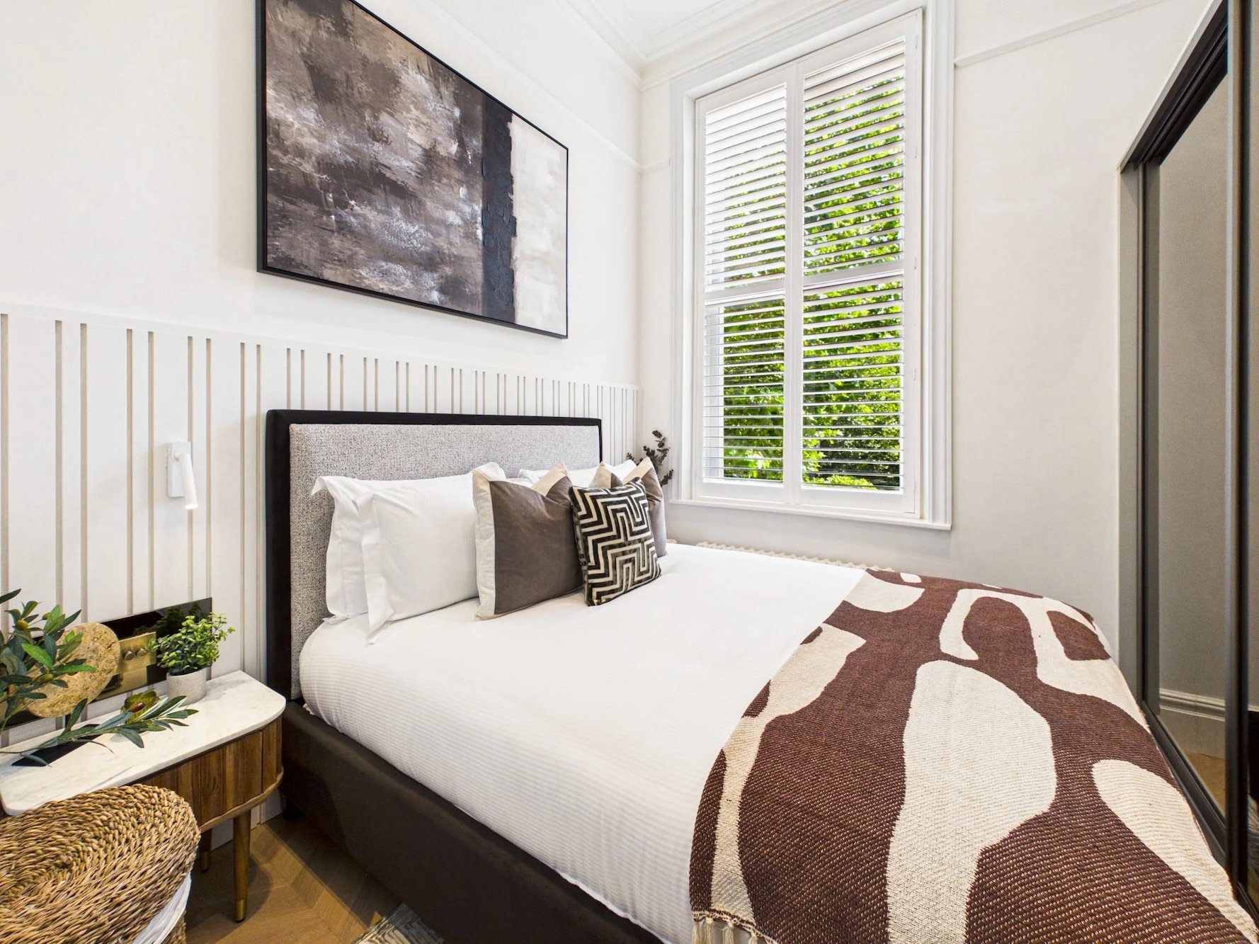 holland-park-gardens-1 bed-8.jpg