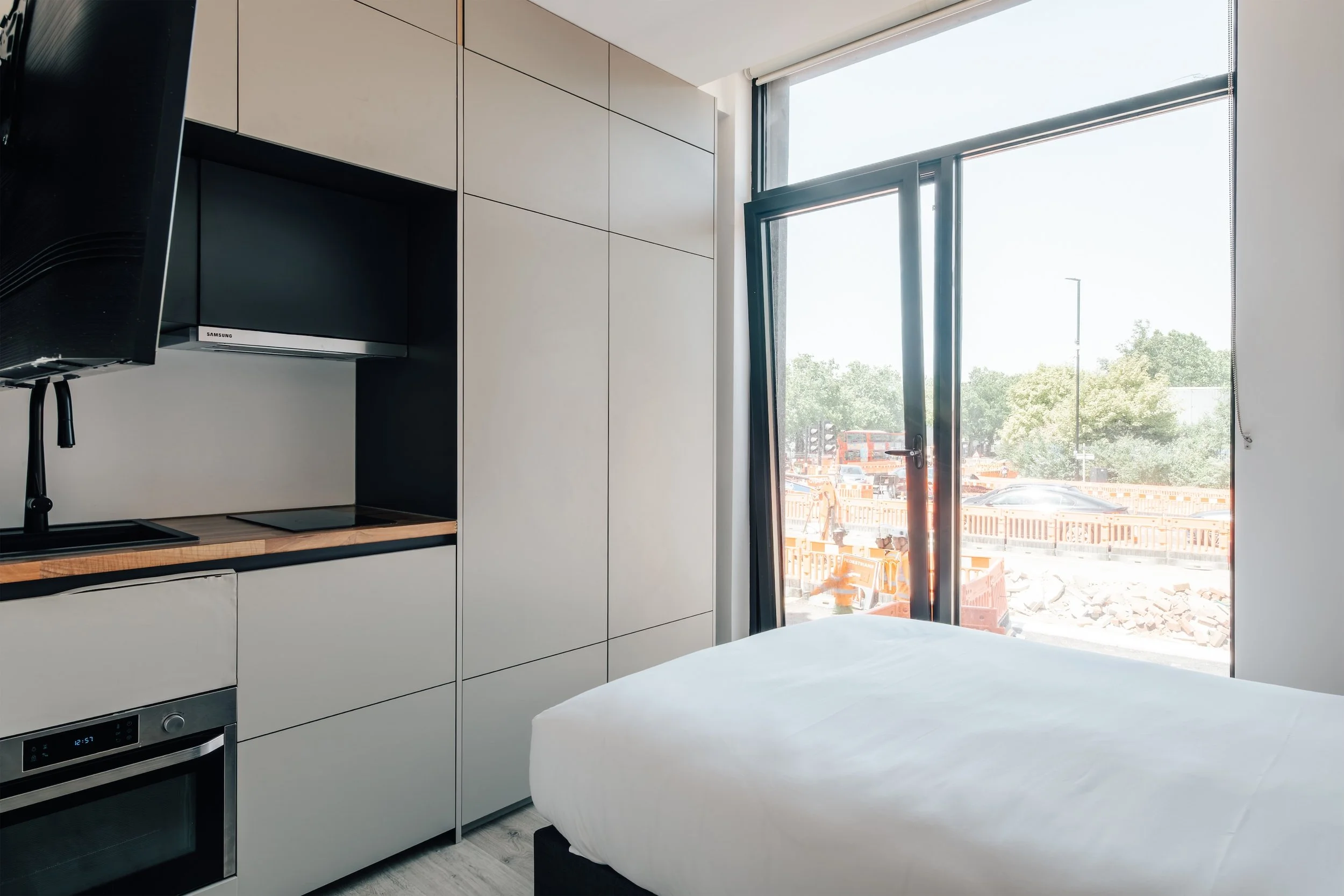 charlton-heights-studio-deluxe-1.jpg