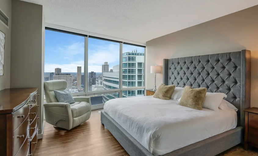 chicago-pier-suites-1 bed-2.png