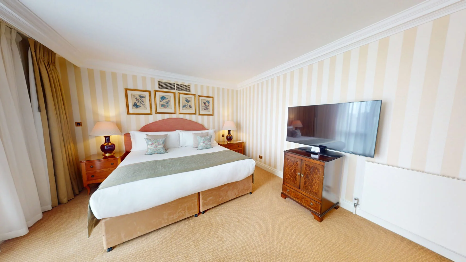 the-palace-collection-2 bed penthouse-2.jpg