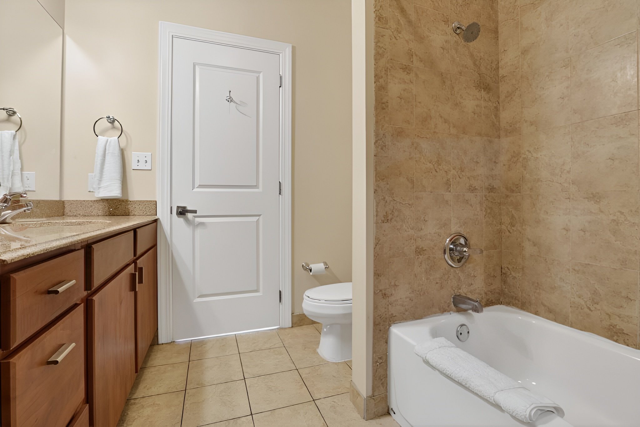 new-orleans-views-2bed-9.jpg