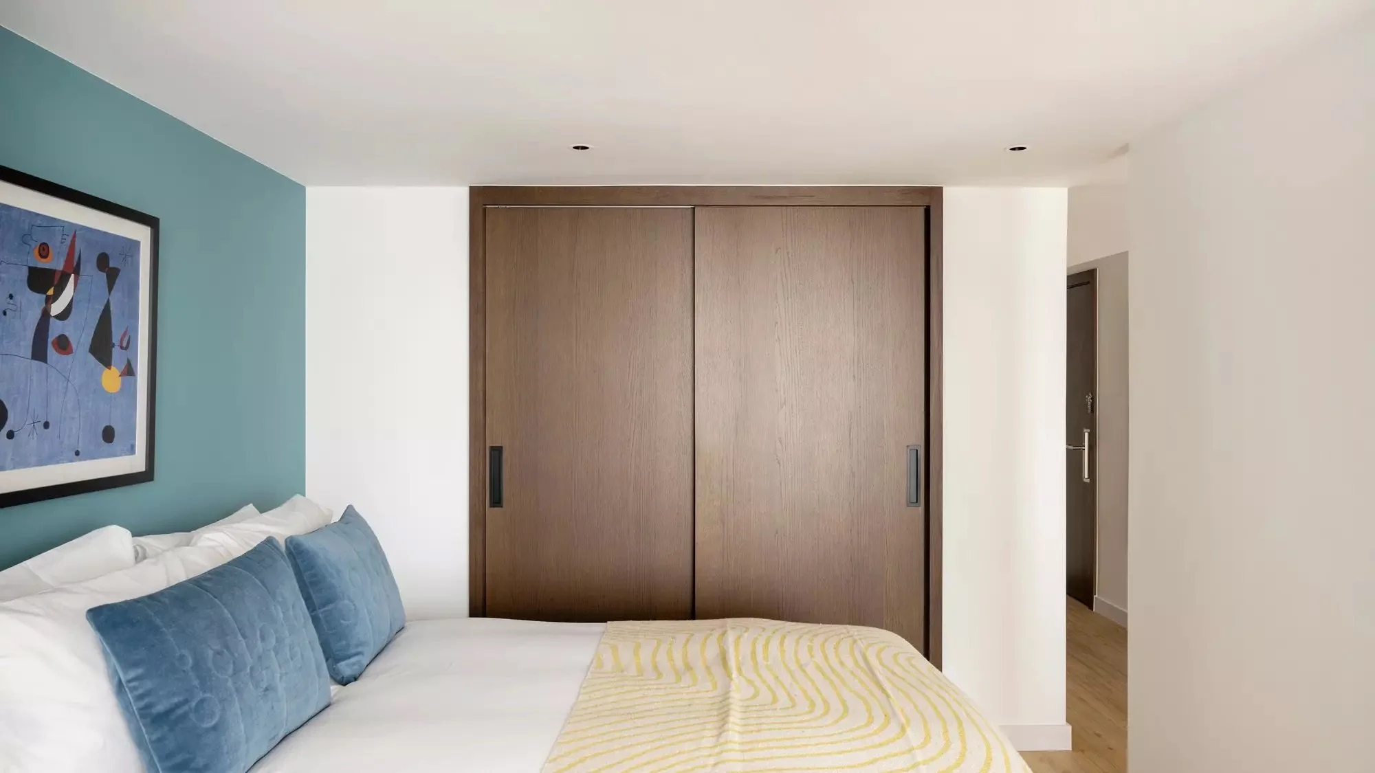 pier-point-residences-studio deluxe-2.jpeg