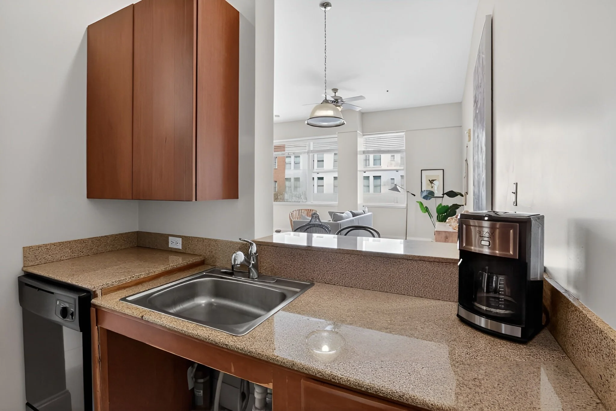 new-orleans-views-1bed-8.jpg