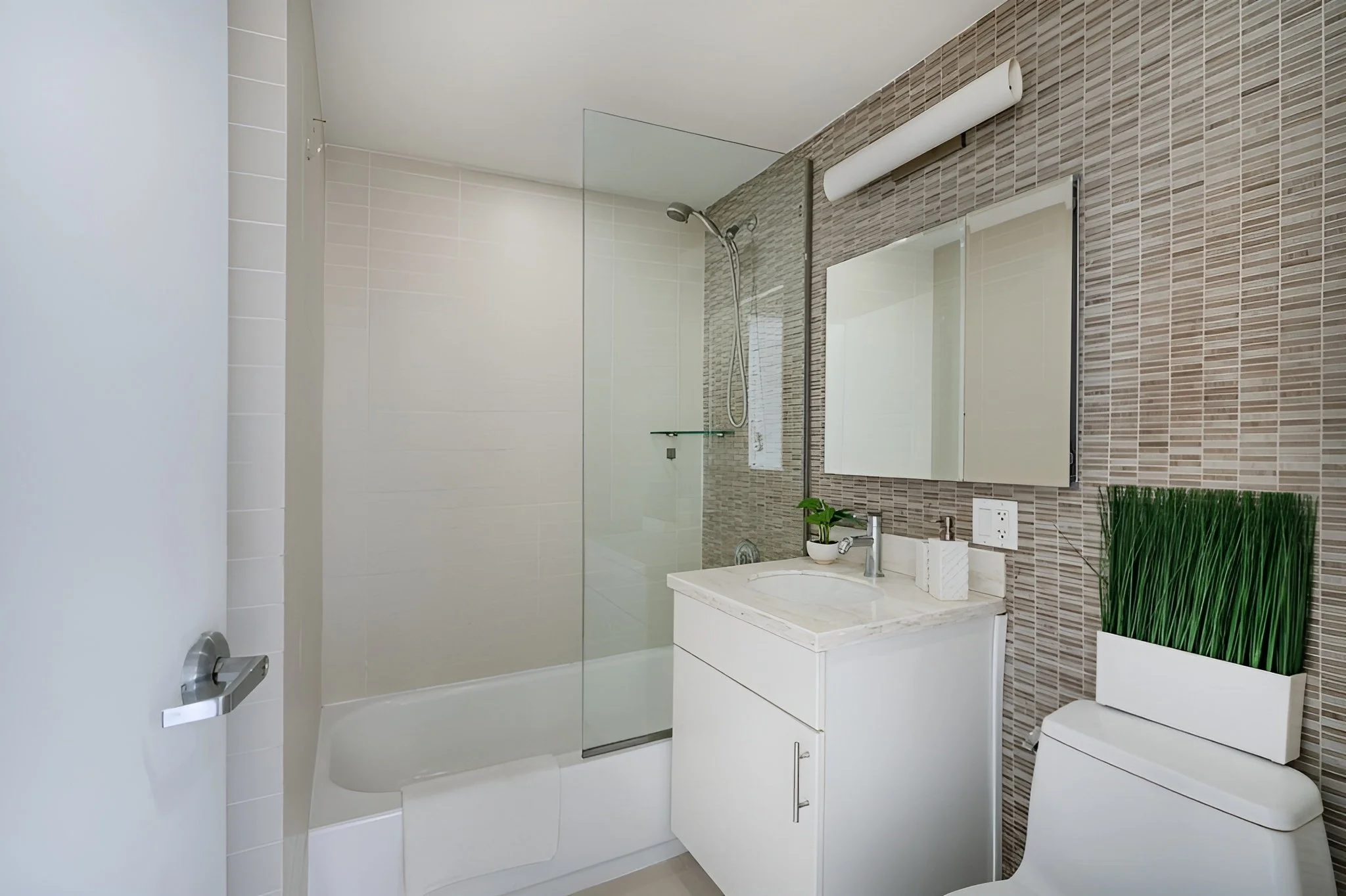 columbus-residences-2 bed-2.jpg