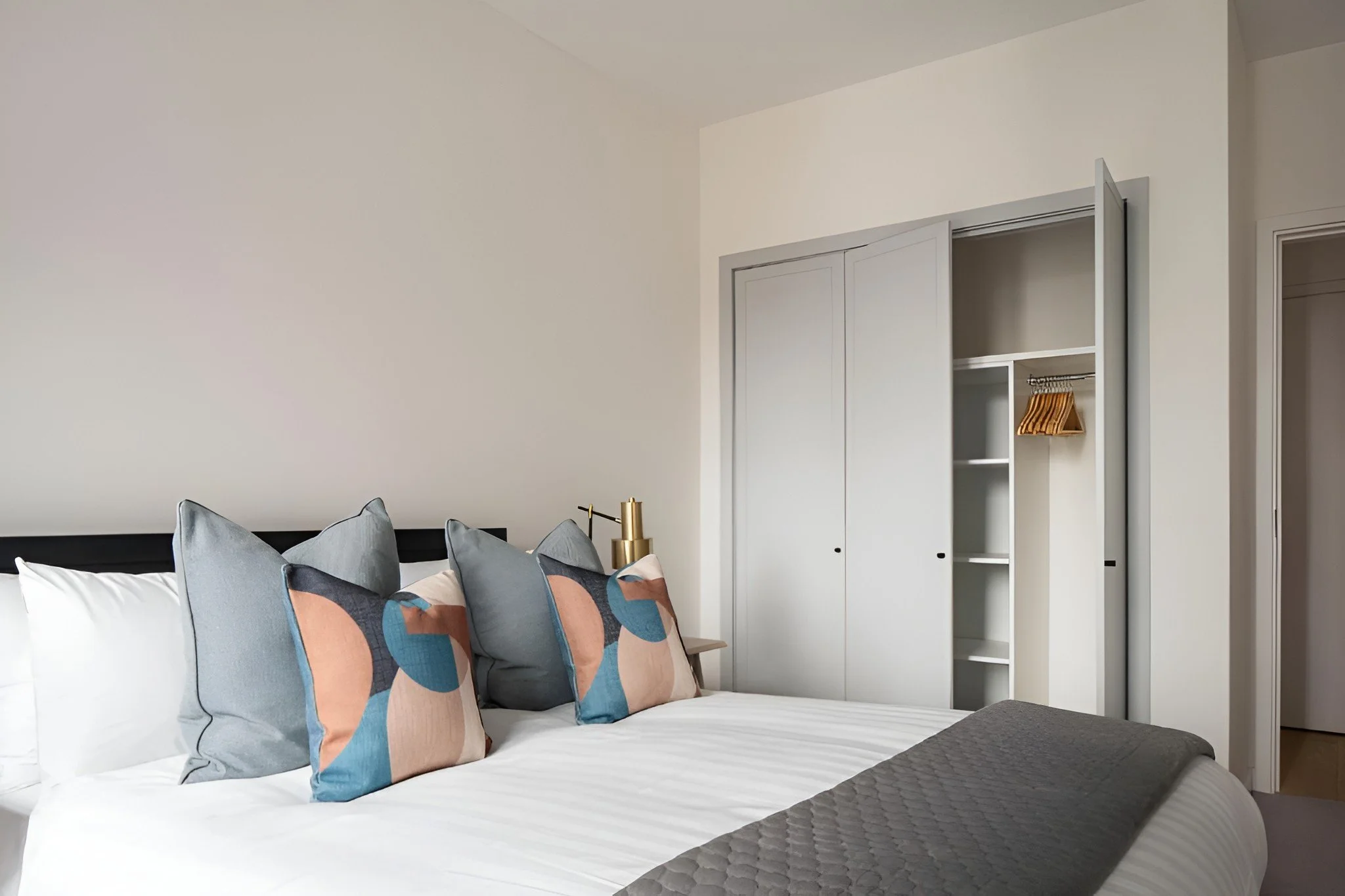 the-dublin-gem-2 bed-3.jpg
