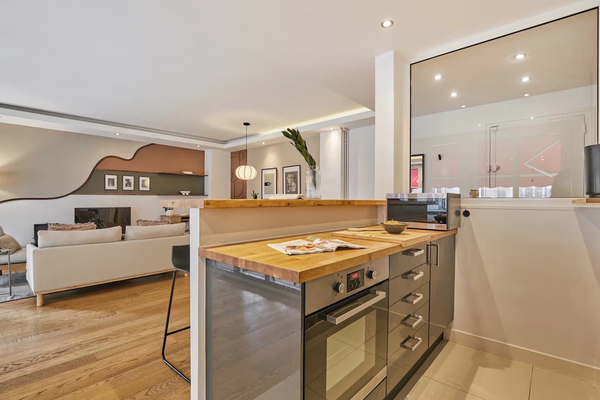alfreds-corner-2 bed-6.jpeg