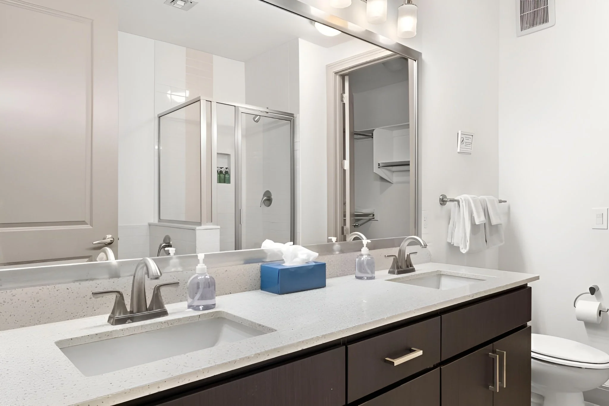tempe-lakeside-residences-2bed-7.jpg