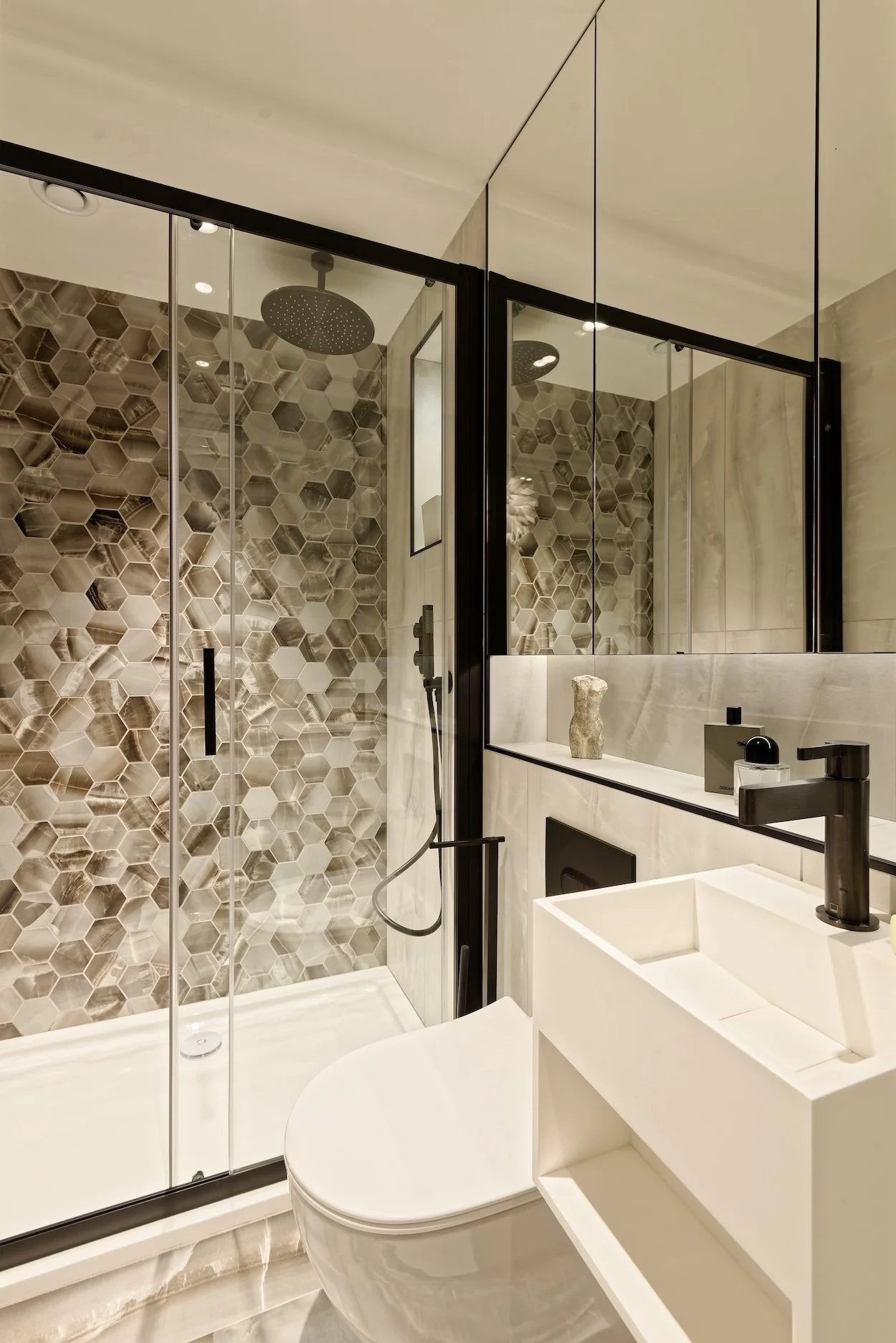 the-foulis-residence-studio 1-5.jpeg