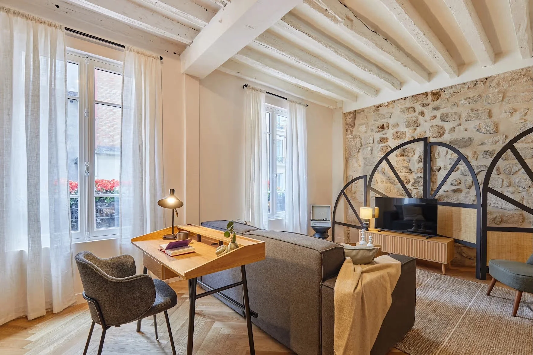 les-halles-residences-3 bed-3.jpeg