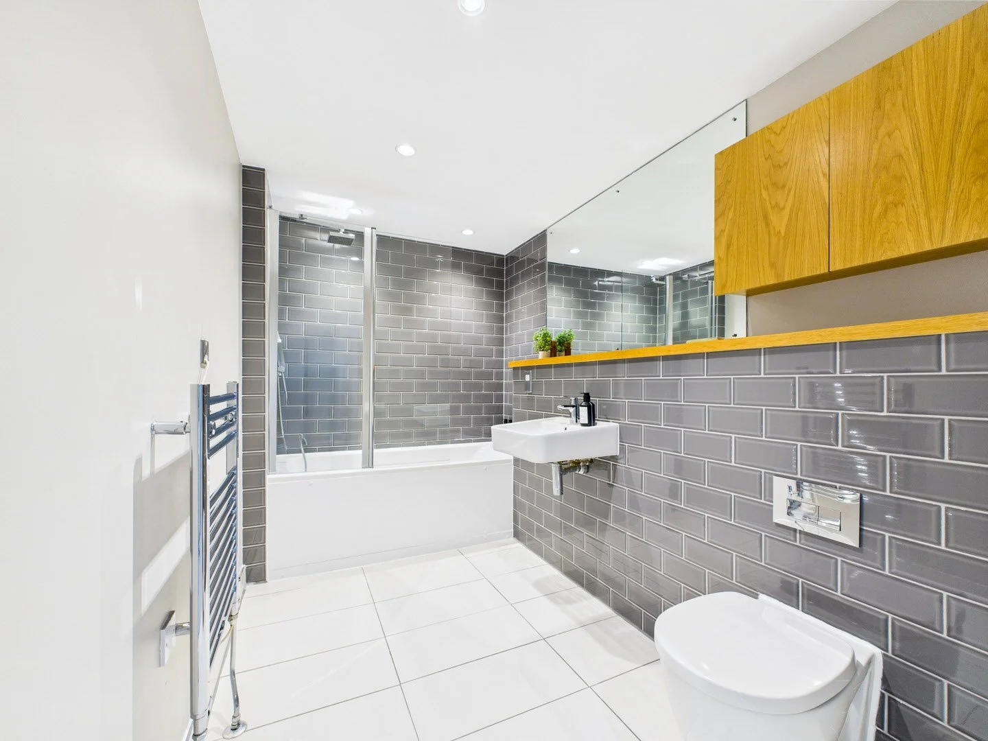 east-haven-residences-2bed-apt9-8.jpg