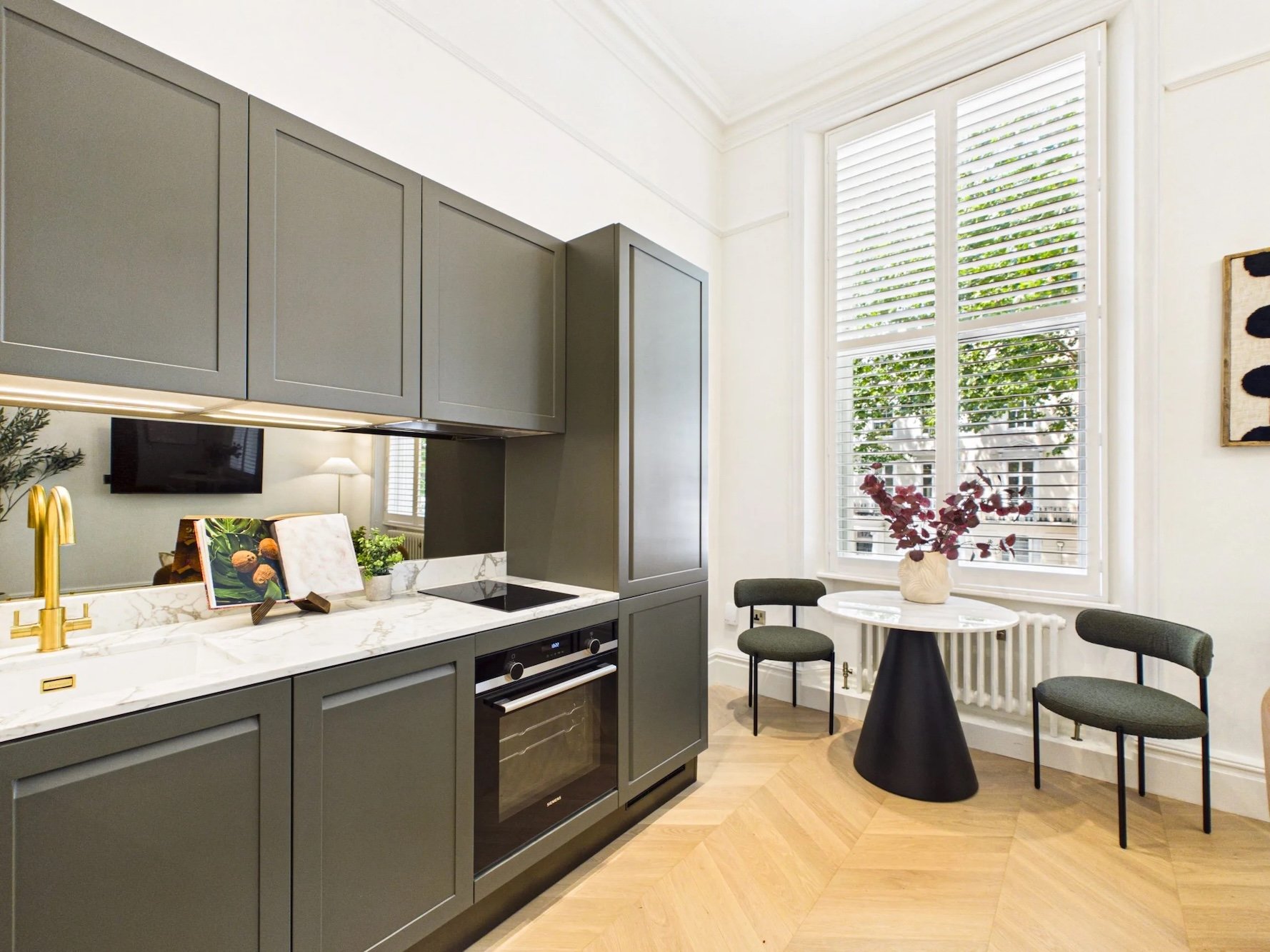 holland-park-gardens-1 bed-4.jpg