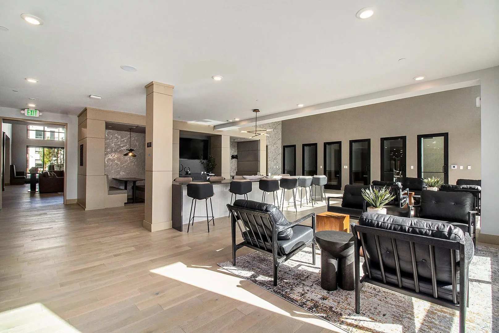central-blvd-suites-facilities-8.jpg