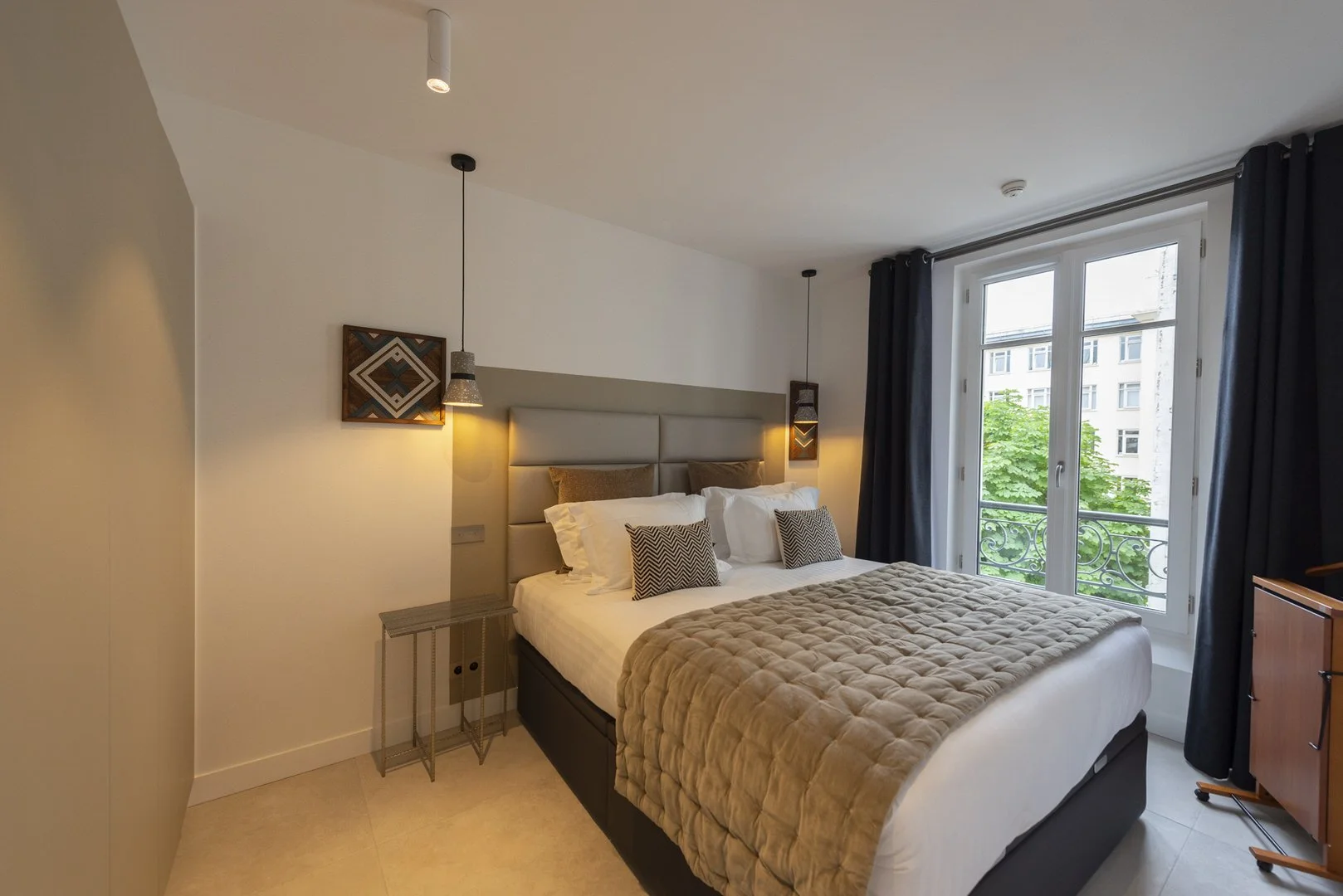 byron-residences-2bed-apt3-4.jpg