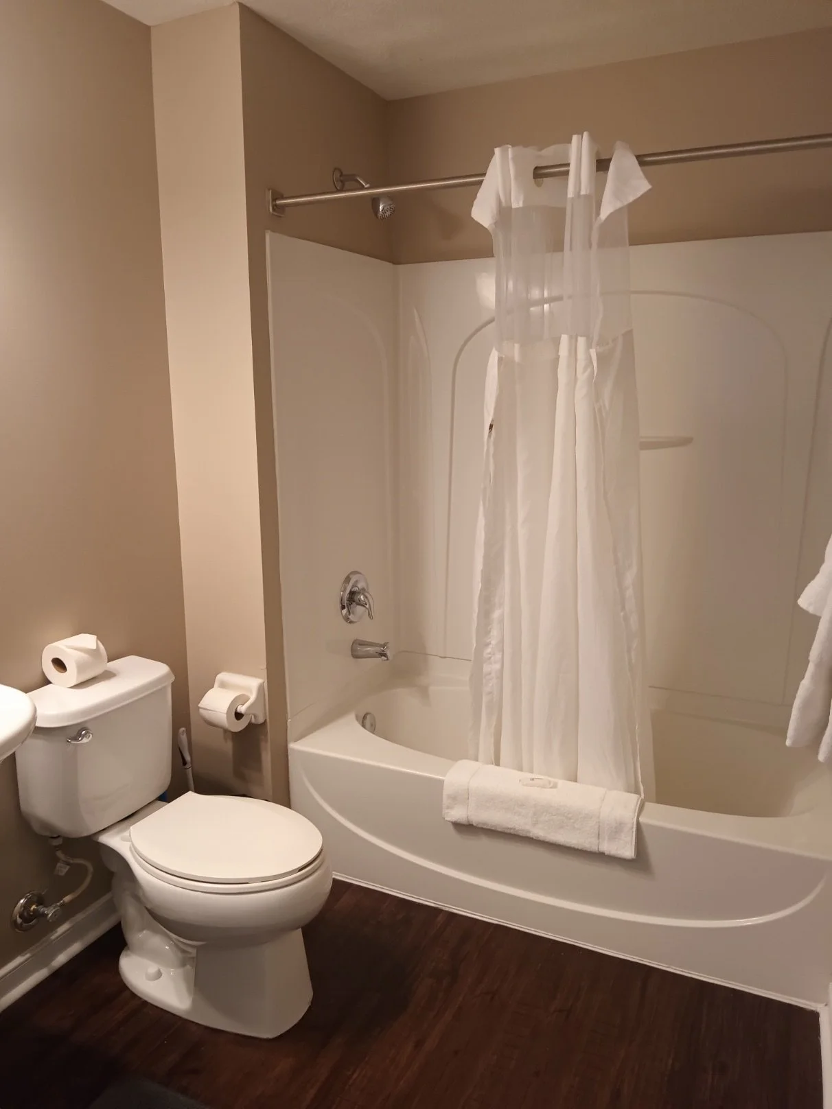 scioto-residences-2 bed-3.jpeg