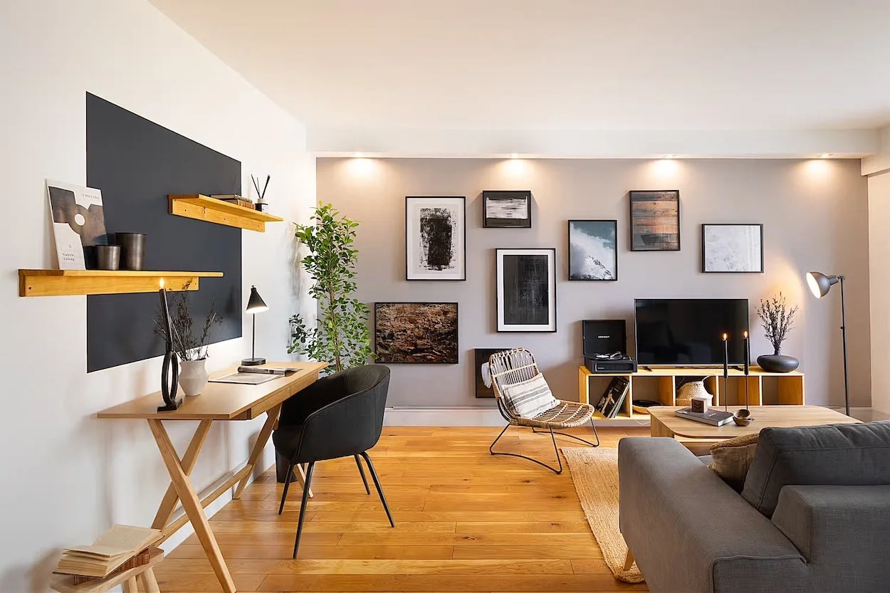 the-montmartre-gem-1 bed-2.jpeg