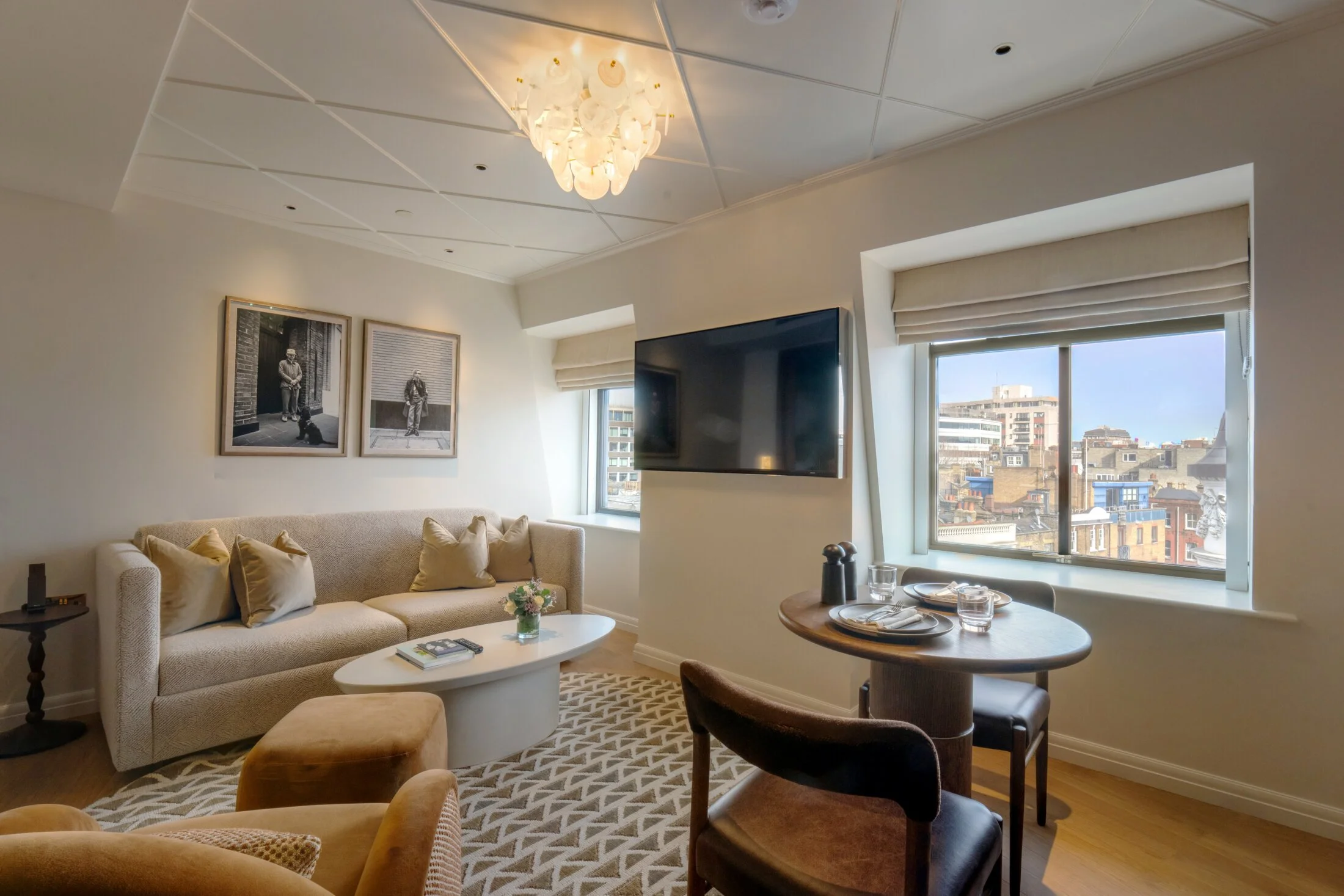 newmans-corner-1 bed-8.jpg