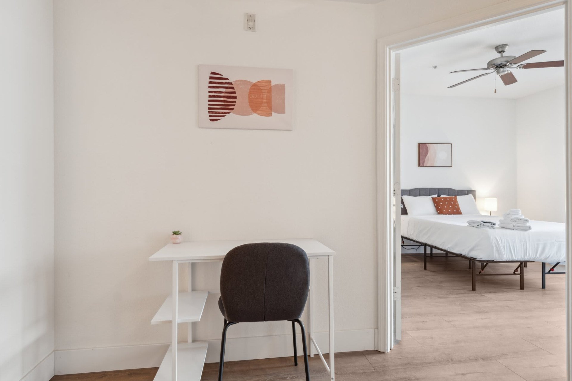 glendale-quarters-2 bed-6.jpg