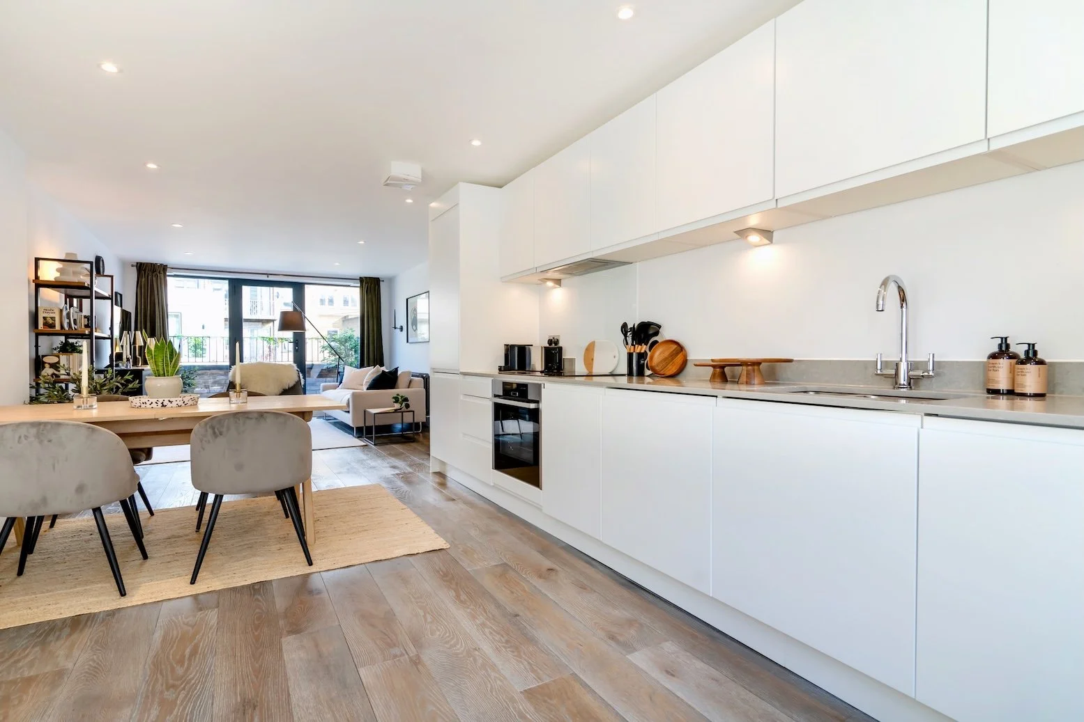 the-kings-mews-collection-2 bed- penthouse-8.jpeg