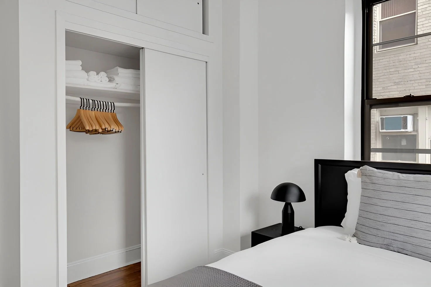 central-park-views-1 bed-12.jpg