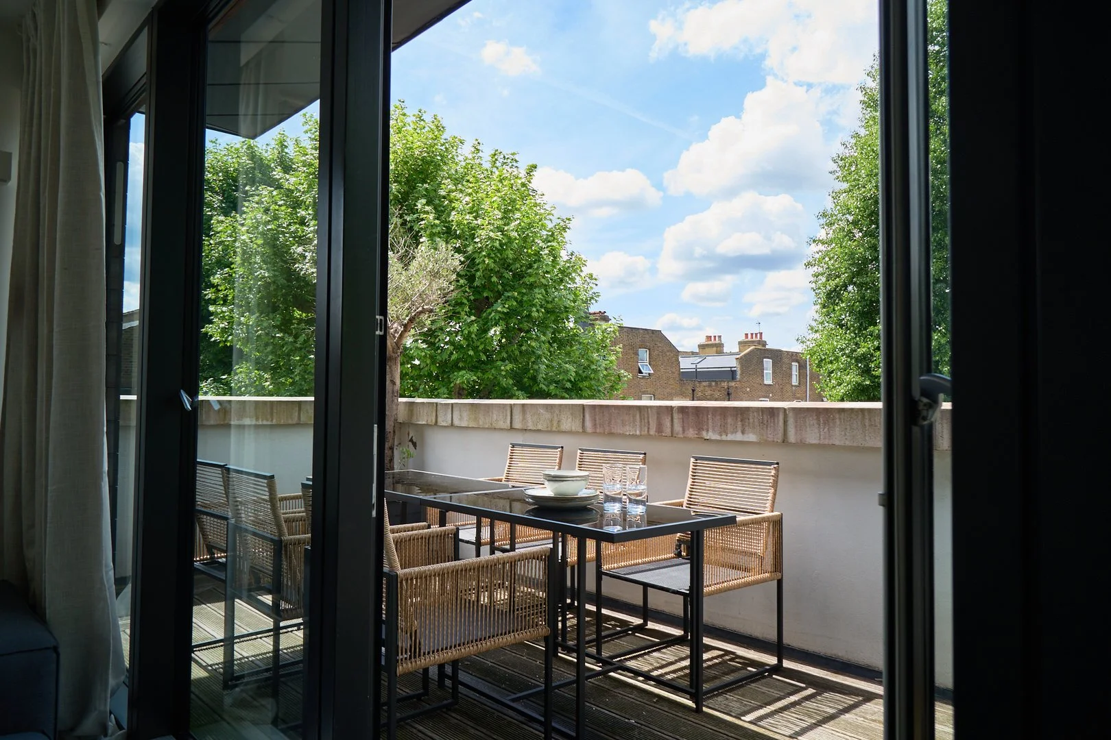 warbeck-views-2bed-2.jpg