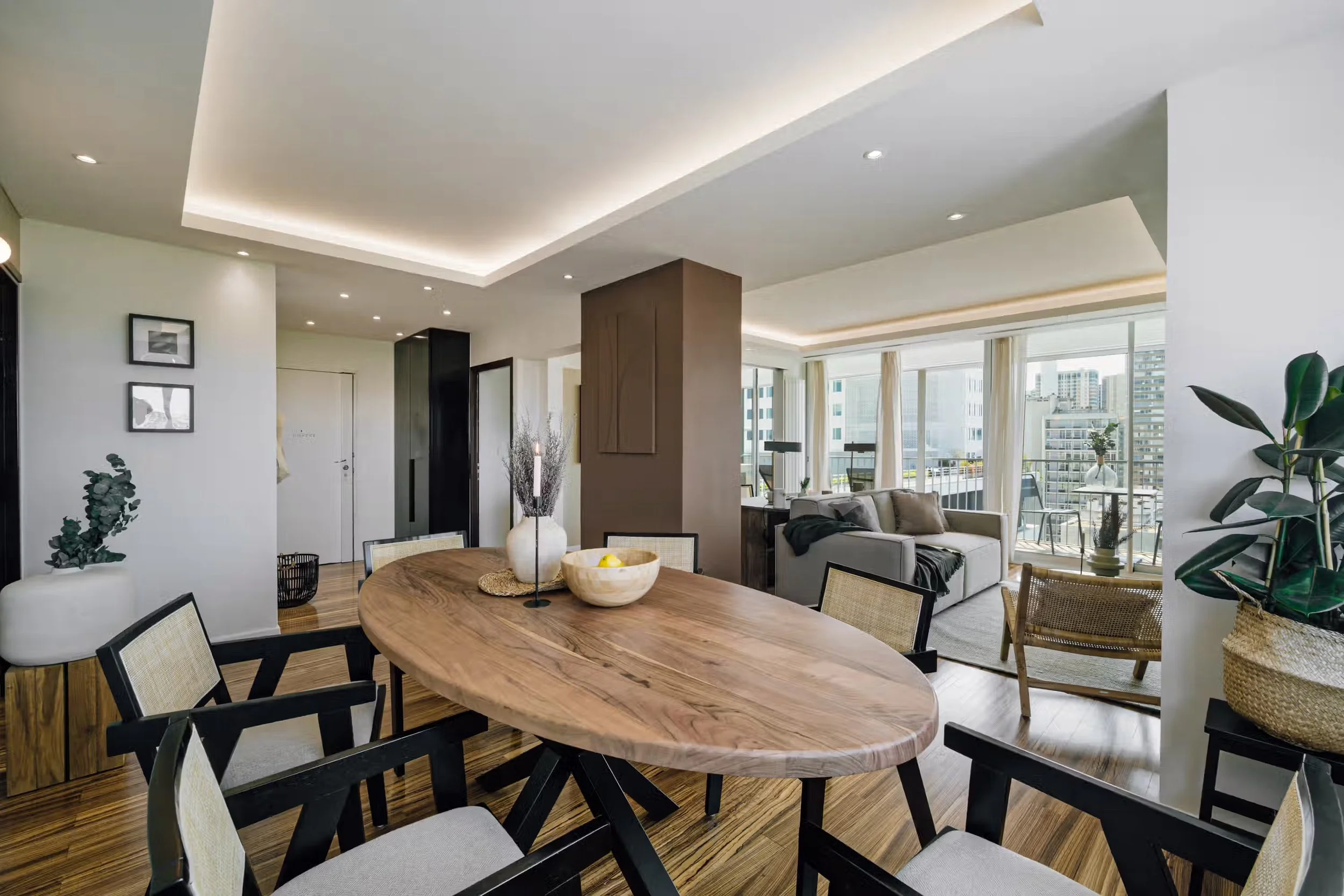 the-bir-hakeim-suites-2 bed-8.jpeg